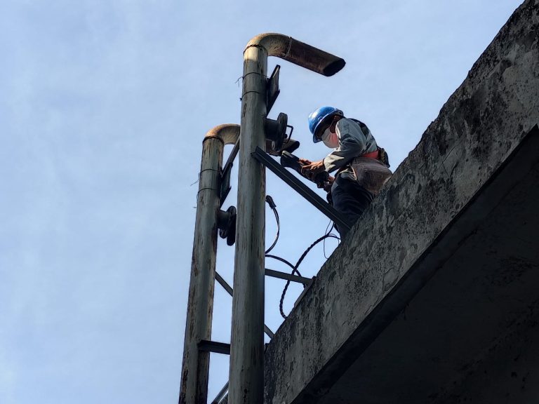 Pengambilan sampel cerobong Emisi